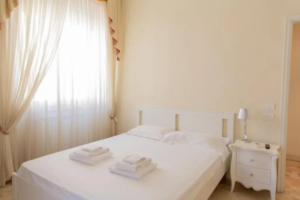 Classic 1Br Outside Ztl & 10 Min From Center Florence